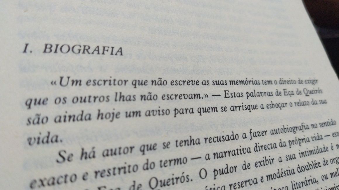 Livro "Os Maias" de Eça de Queirós