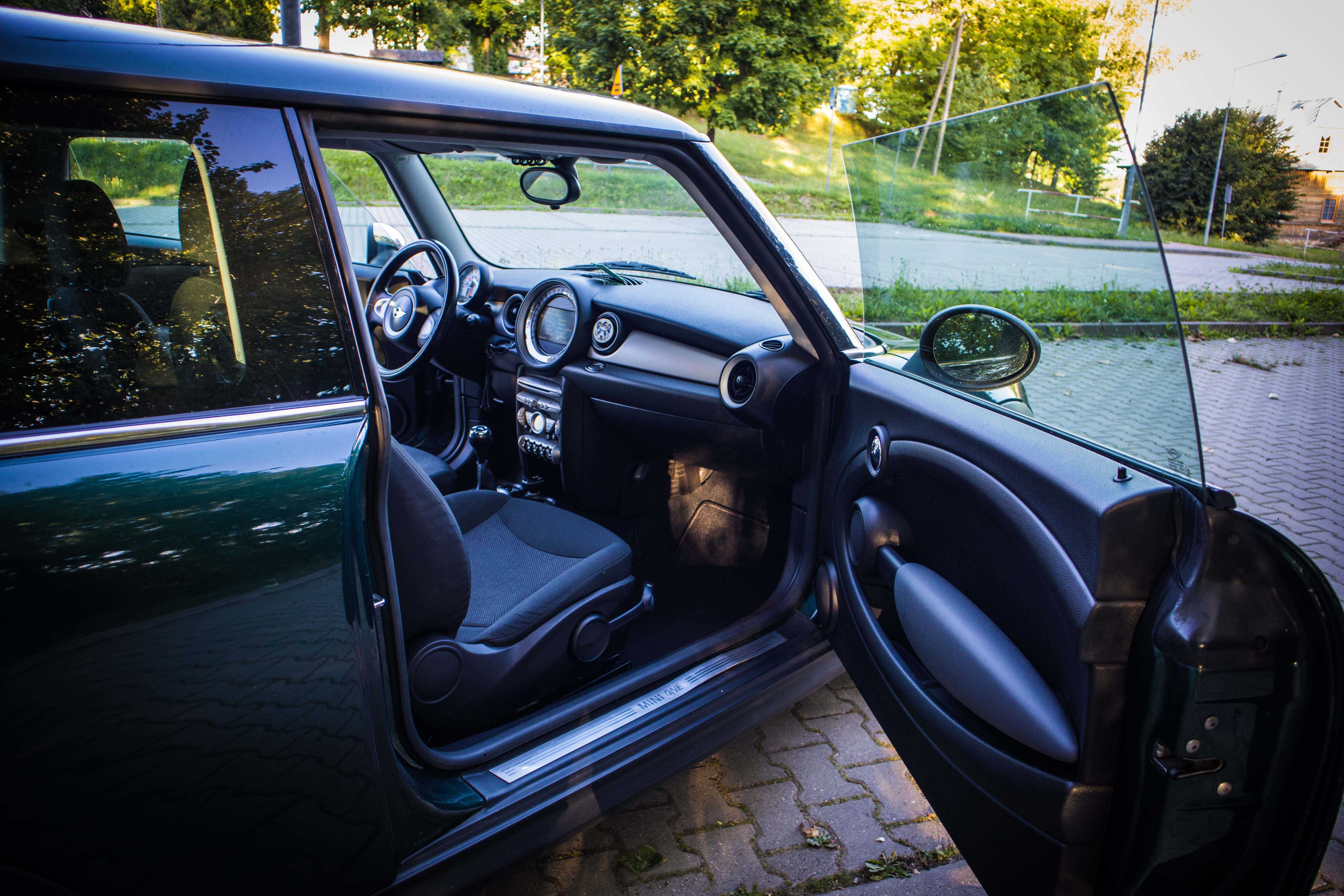 Mini One R56 2007r
