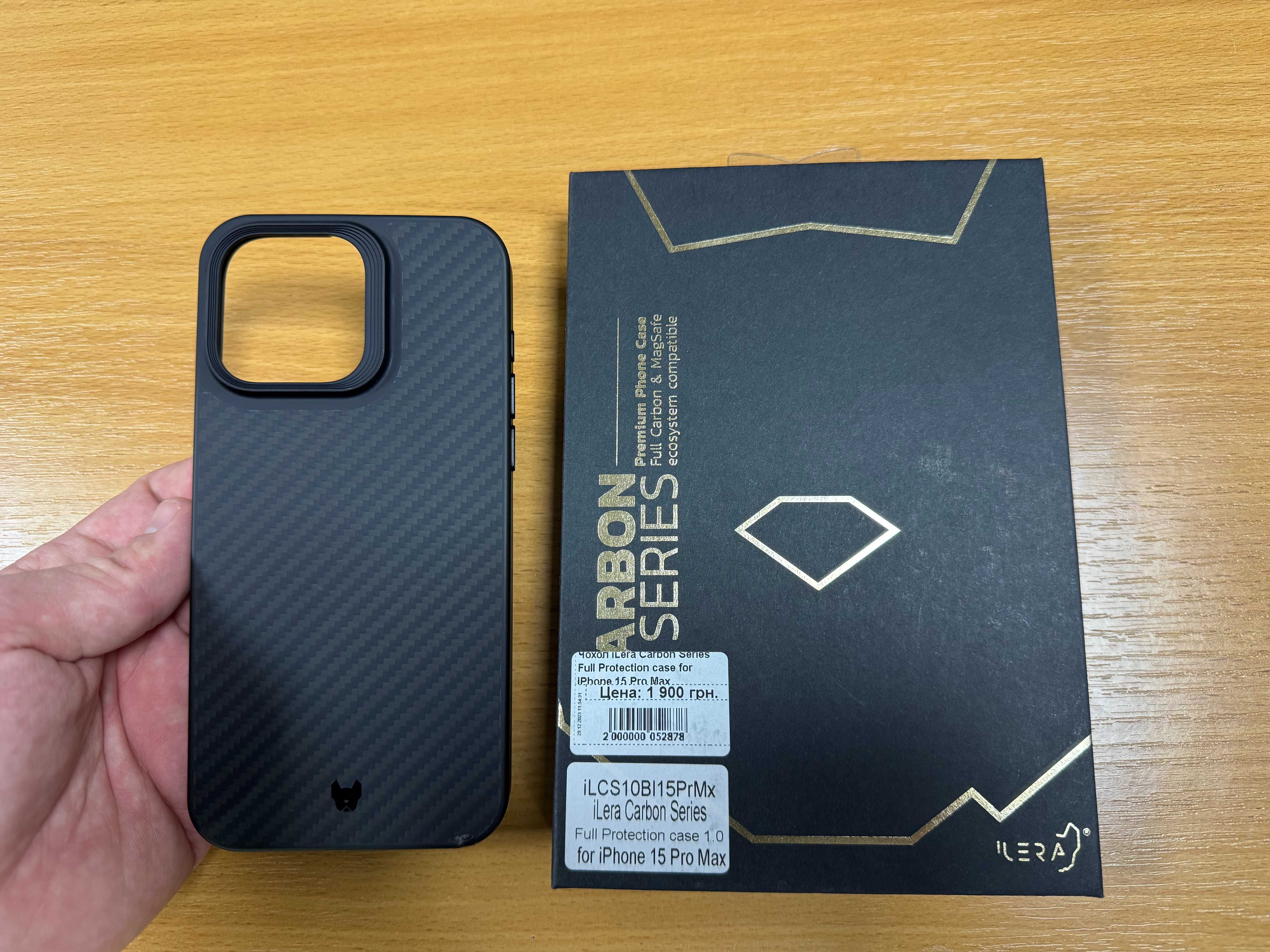 Чохол протиударний iLera Carbon Kevlar MagSafe Apple iPhone 15 Pro Max
