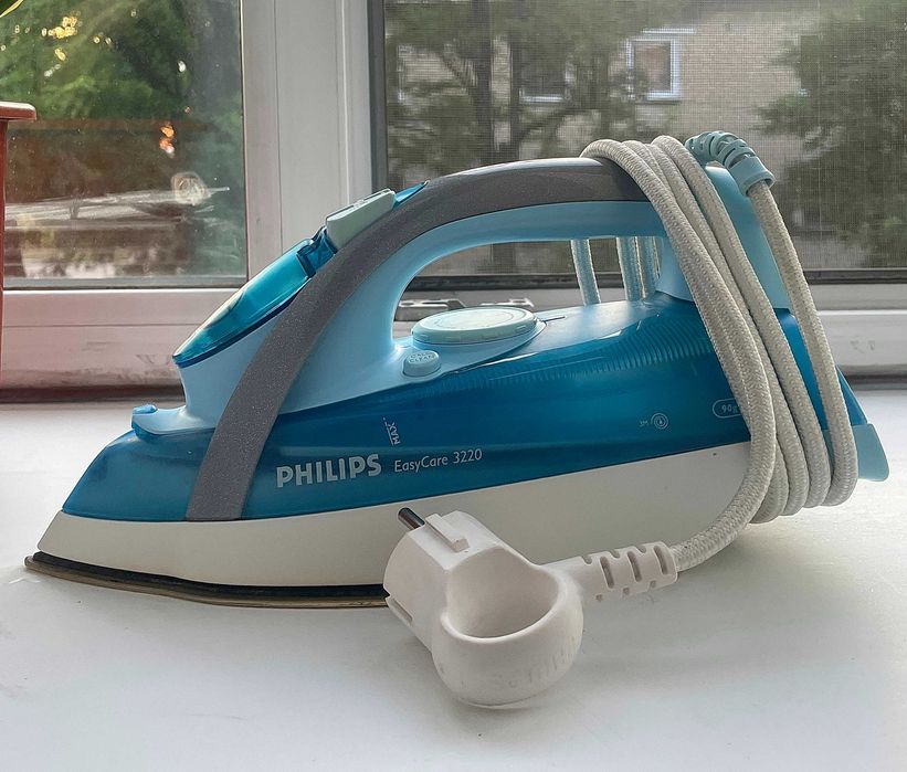 утюг PHILIPS Easy Care GC 3220 2200W