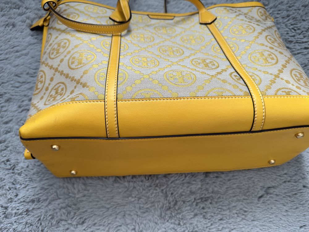 Tory Burch torba 'Perry Monogram' typu 'shopper'