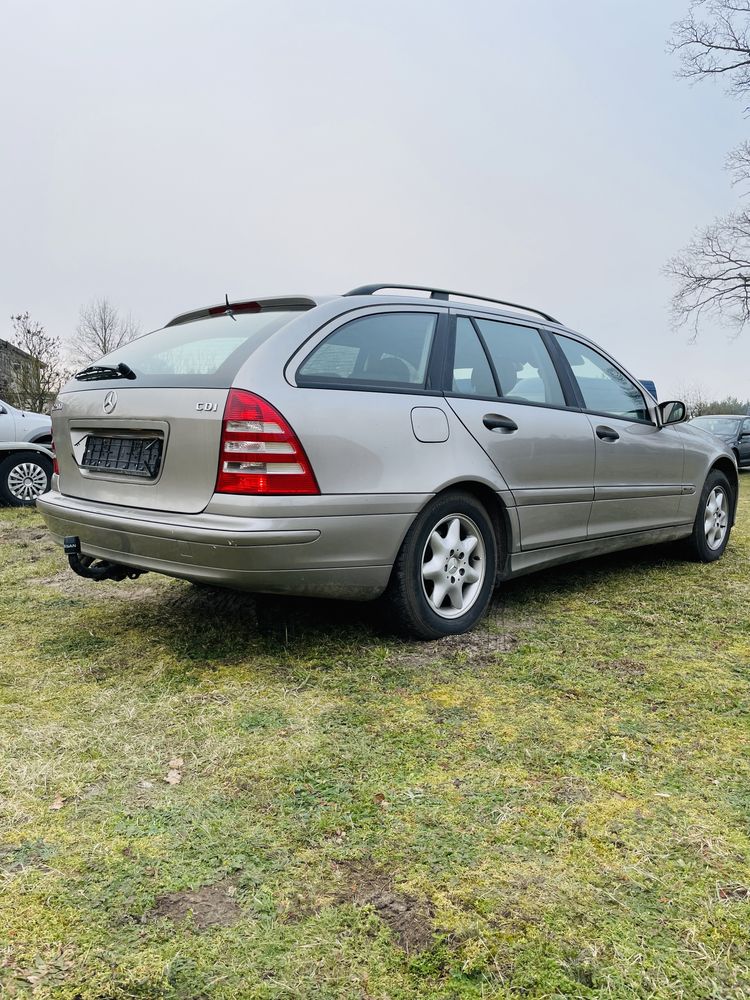 Mercedes C200 CDI czujniki zadbany serwis ZOBACZ