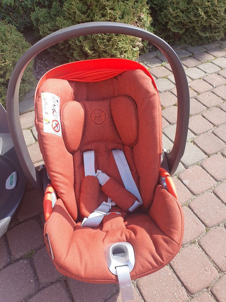 Foteliki Cybex cloud z i-size oraz cybex sirona z i-size z bazą cybex