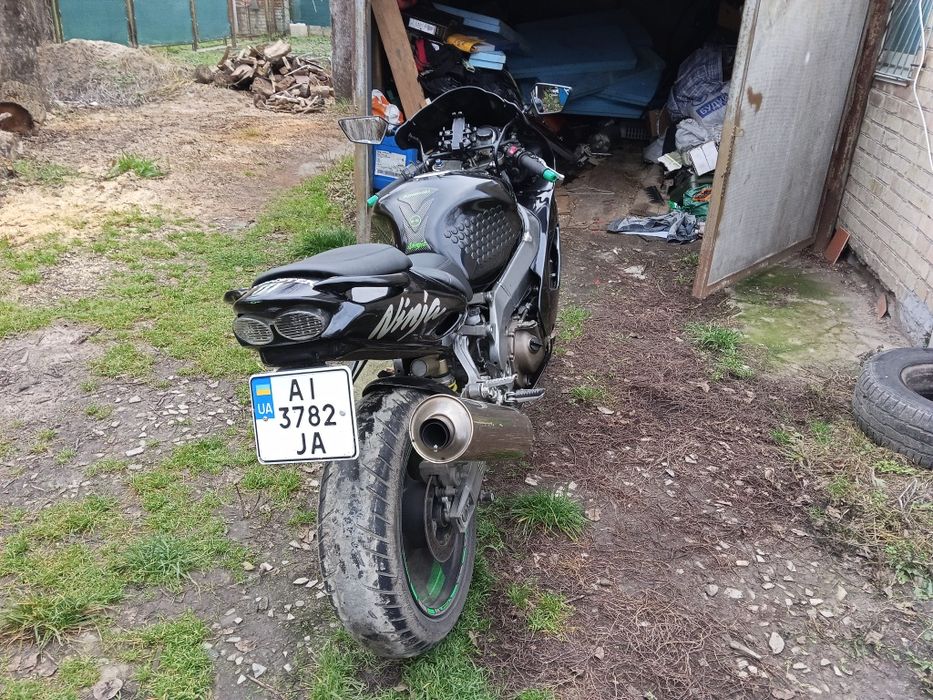 Продам Kawasaki zx9r