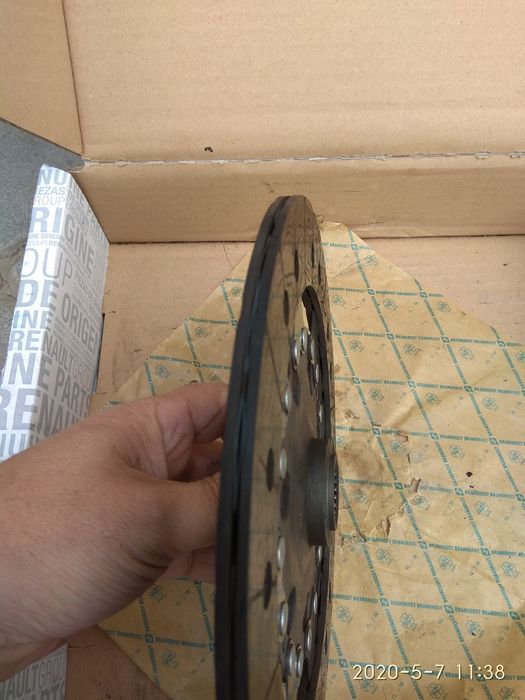 Nissan Qashgai Прода двухмасовий маховик з корзиною і диском зчеплення