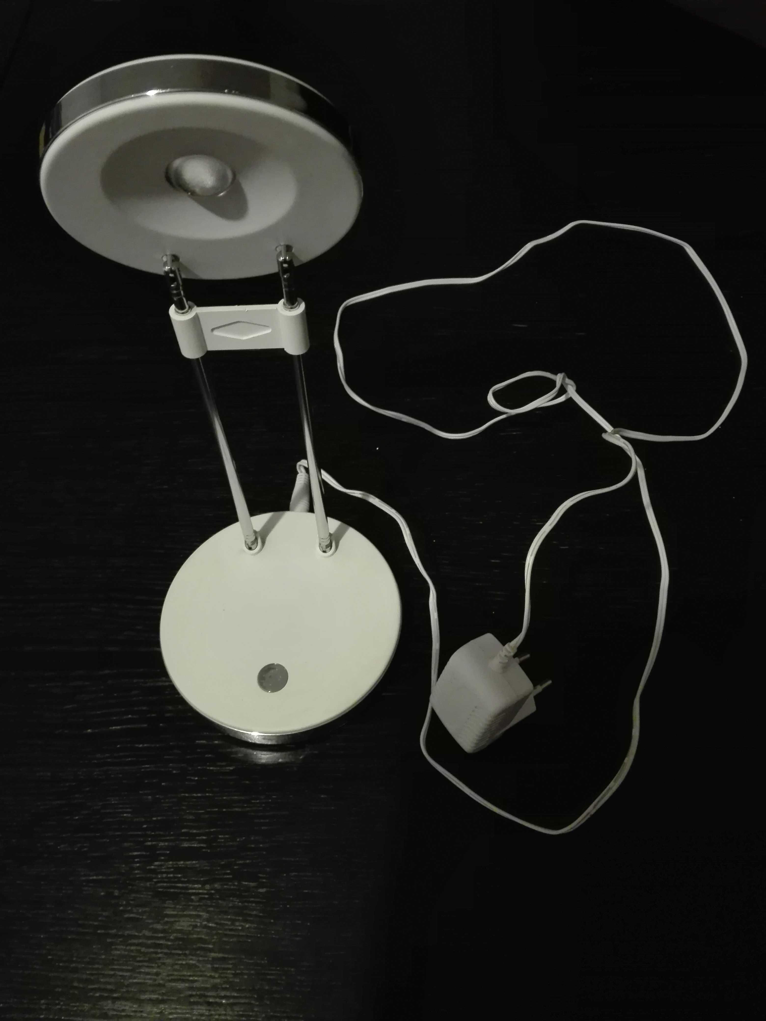 Regulowana lampka LED
