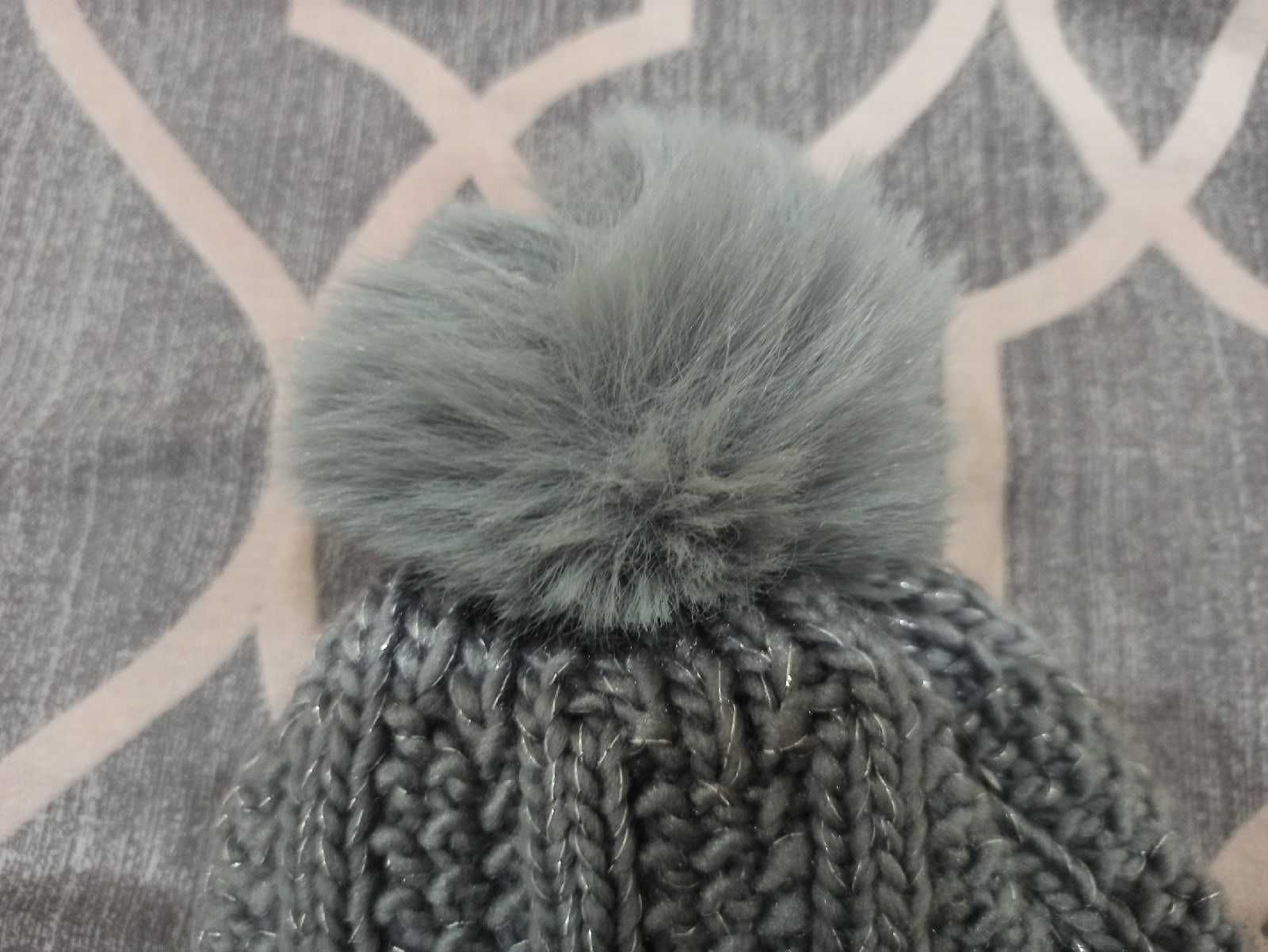 Женская теплая шапка