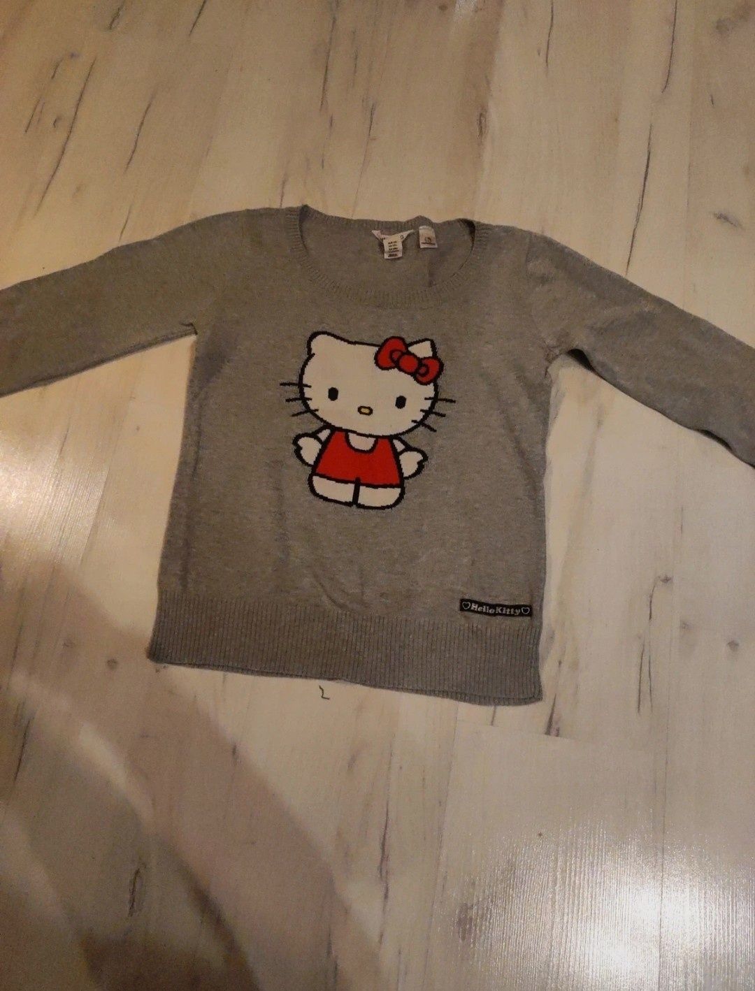 Sweterek Hello Kitty