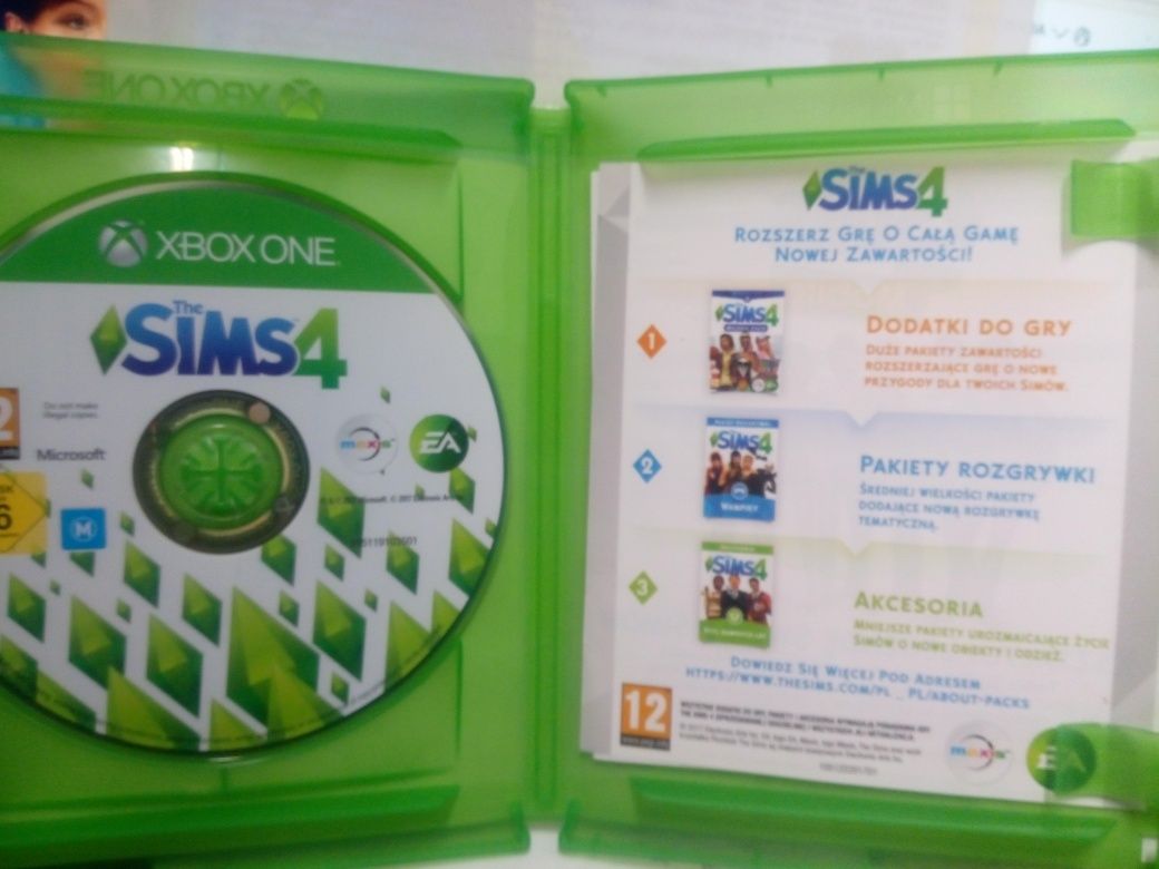 The Sims 4 na Xbox One gra