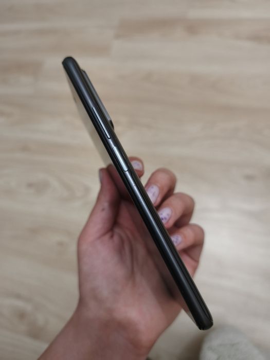Телефон Xiaomi 11t 8/128