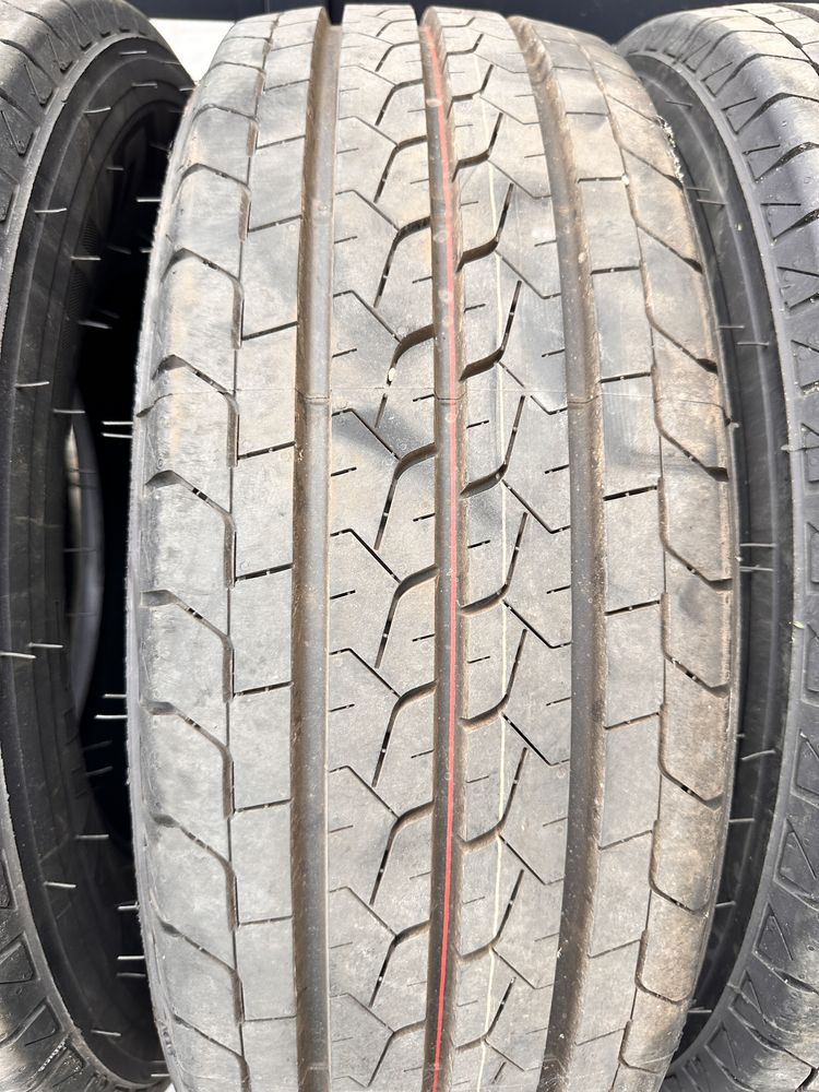 Brigstone Duravis 215/70 R15 C nowe