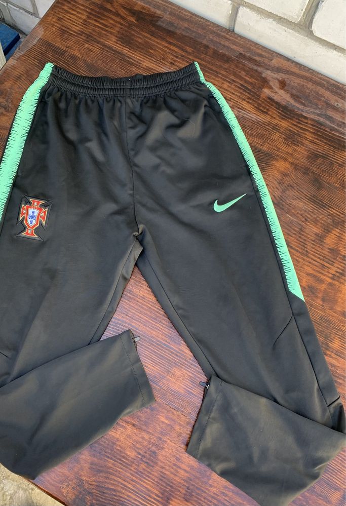 Штани тренувальні , Nike Portugal