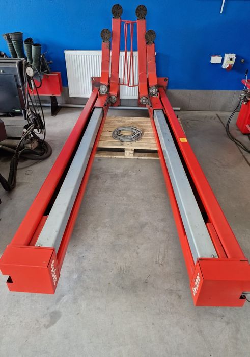 Podnośnik 2 kolumnowy śrubowy NUSSBAUM 3000 KG