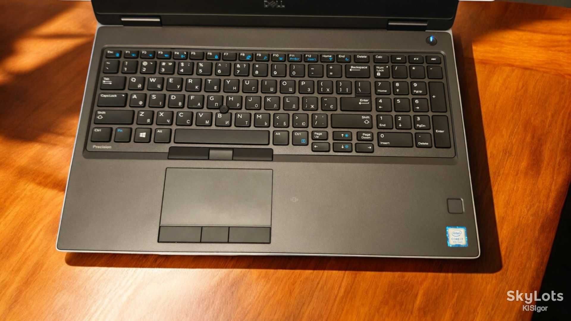 Робоча станція Dell Precision 7540 15.6" i7-9H/32Gb/256SSD/WX3200