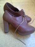 Sapatos/ Botins