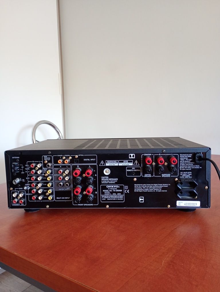 Onkyo TX-DS484 amplituner