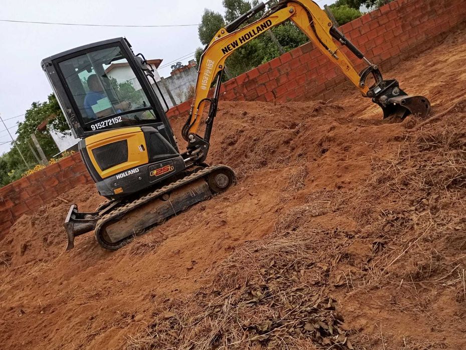 Remodelações, Jardinagem e Terraplanagem.
