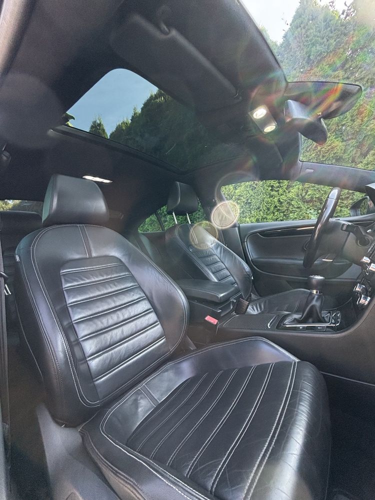 Volkswagen Passat CC 2008r. 2.0 TDI 140KM