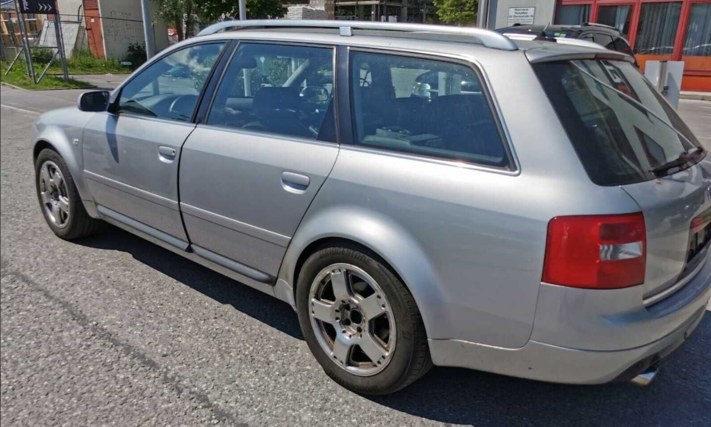 Audi A6 C5 RS6 S6 błotnik lewy przód Srebrny LY7W kombi S6 4.2 V8