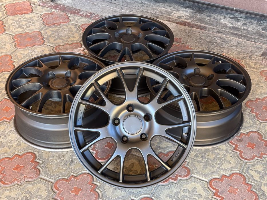 Литые диски R18 5x130 VW Porsche Audi