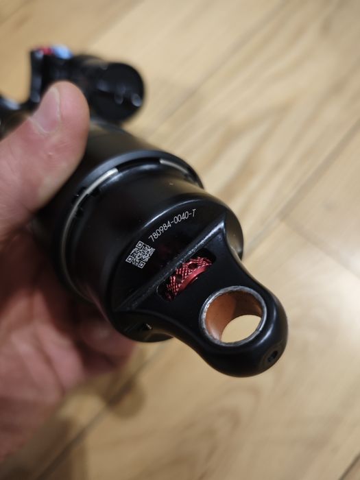 Damper Fox float x2 factory kashima 205x65