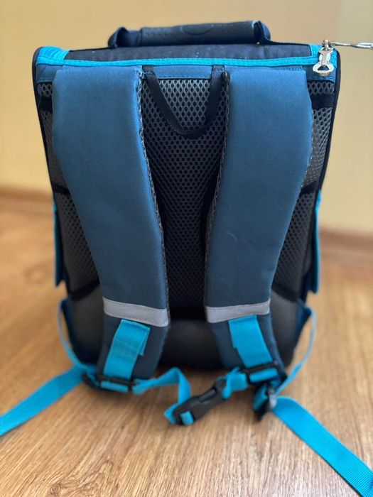 Рюкзак шкільний 2 шт. нові