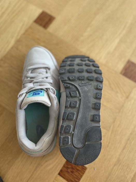 Кросівки Nike...