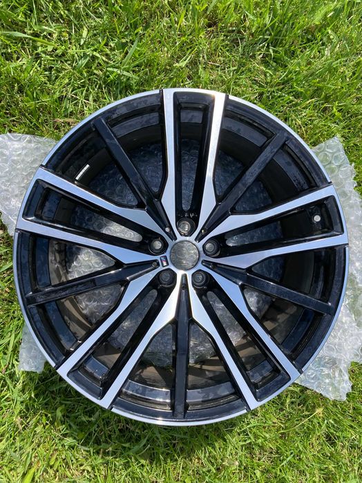 Диски R22 M стиль Б/У 5-112 G05 G07 G06 G30 G11 G01 X5m X6 G20 G02 G01