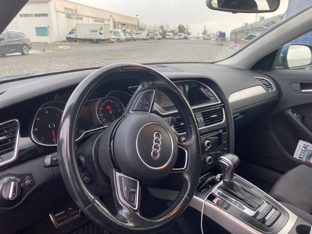 Carrinha Audi4 avant