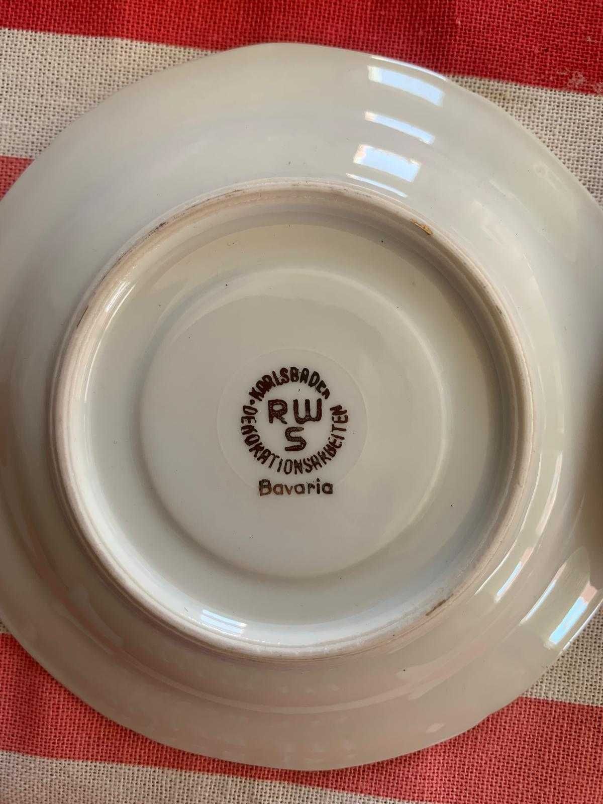 Conjunto oito chávenas de café baviera