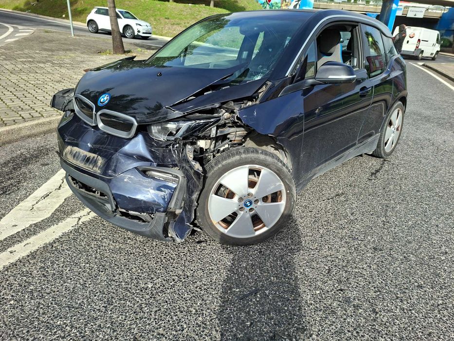 Vendo Salvado BMW I 3 Elétrico