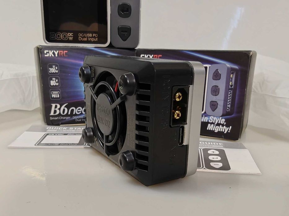 Балансировочное зарядное устройство SkyRC B6 Neo SK-100198 80/200W 10A