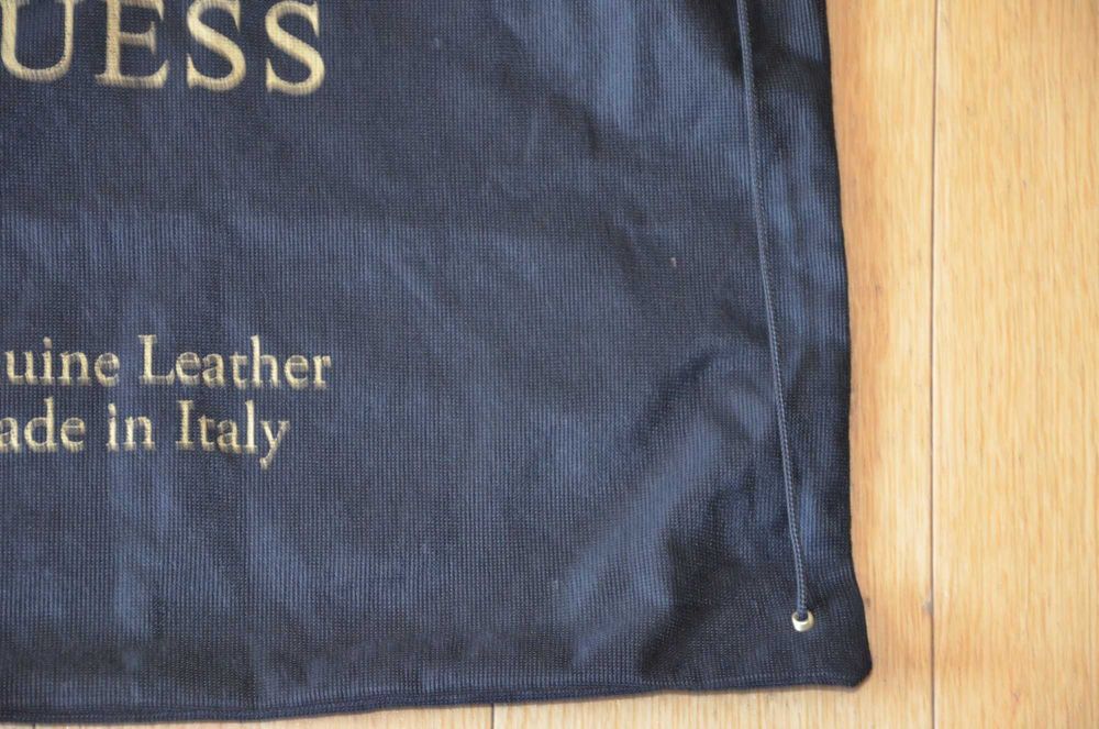 worek przeciwkurzowy Guess na torebkę/buty