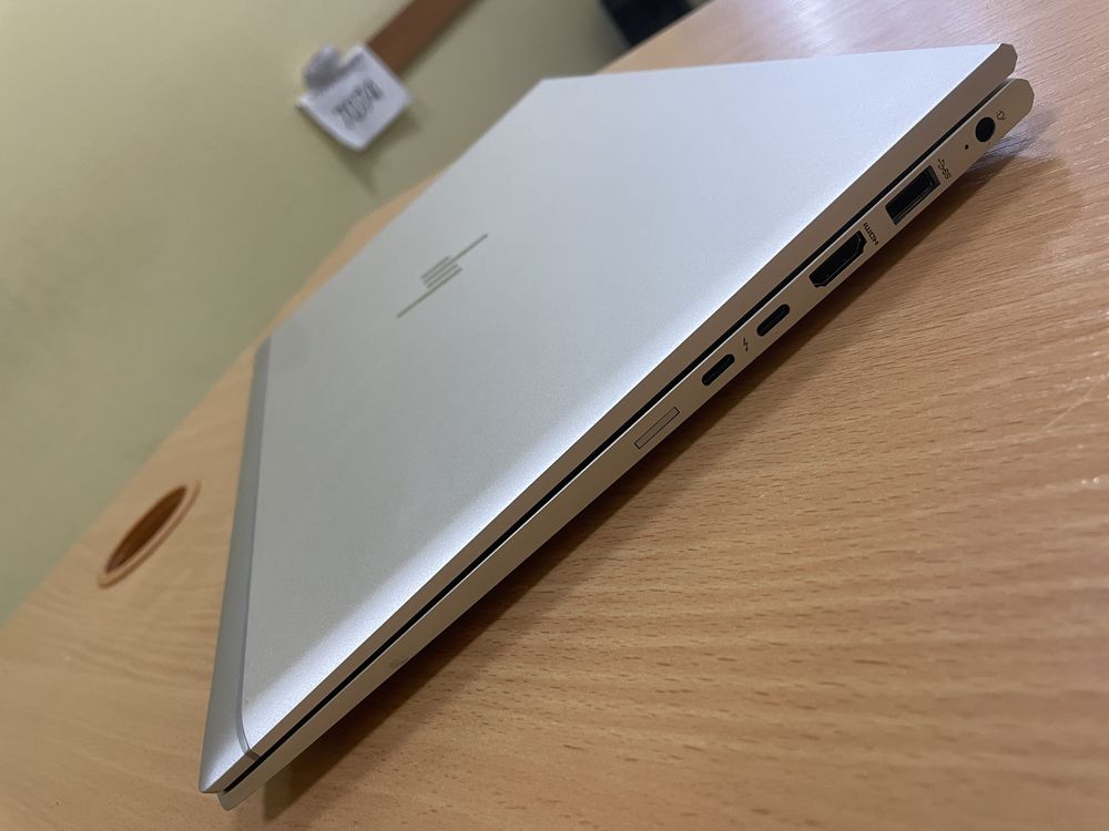 IRIS XE HP ELITEBook 850 G8 15.6 i5-1135G7 16/512 GB FHD IPS