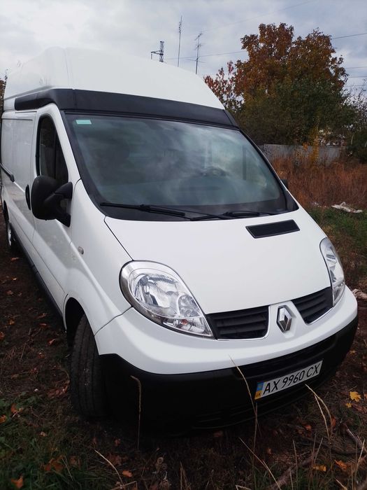 Renault Trafic 2.0, 2010 року