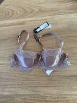 Biustonosz nowy 70D brytyjskiej firmy Masquerade