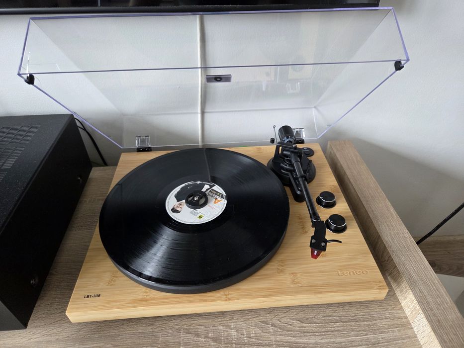 Gramofon Lenco LBT-335BA AUX USB Bluetooth IGŁA Ortofon 2M Red