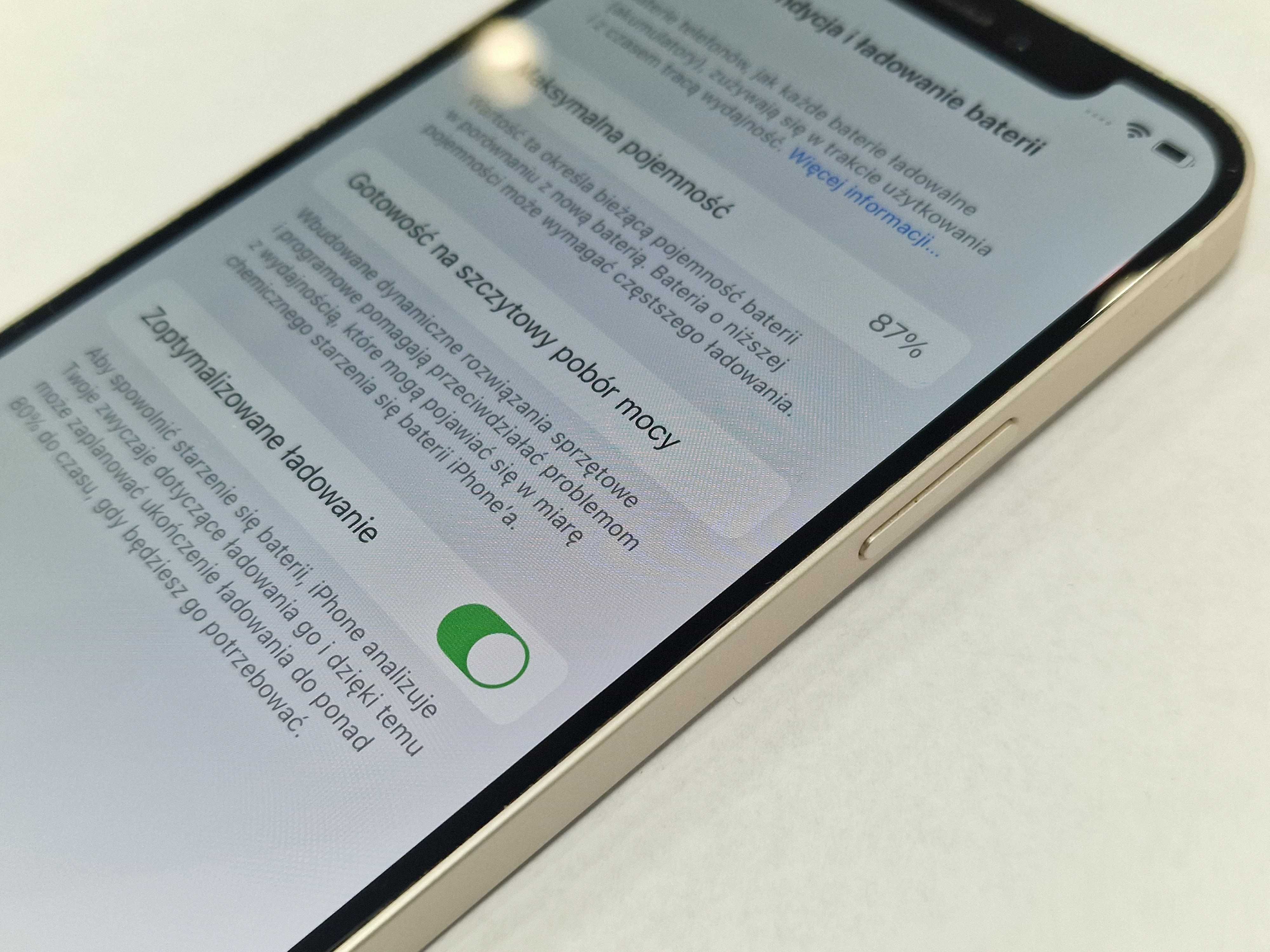 Iphone 12 64GB/ White/ Bat 87%/ Grade A- / Gwarancja + ładowarka