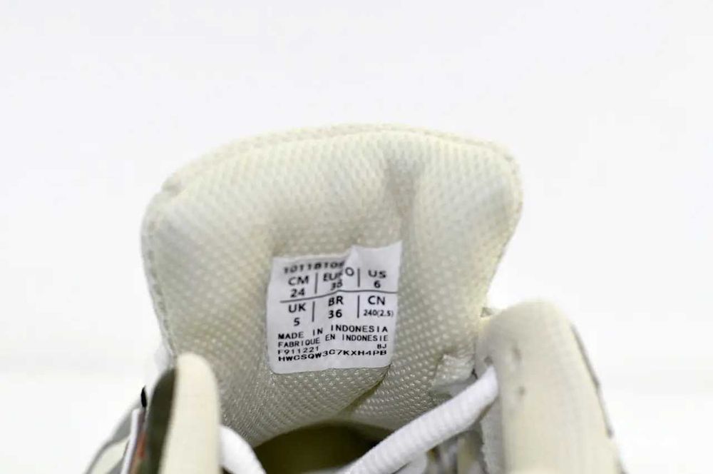 Кросівки унісекс Asics Gel Kahana 8 Код B1115-29