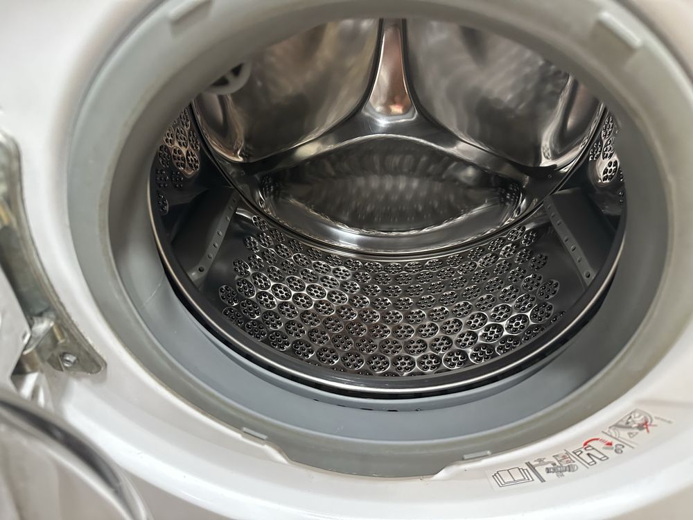 Sprzedam pralko-suszarkę Electrolux EWW1685SWD – 2w1