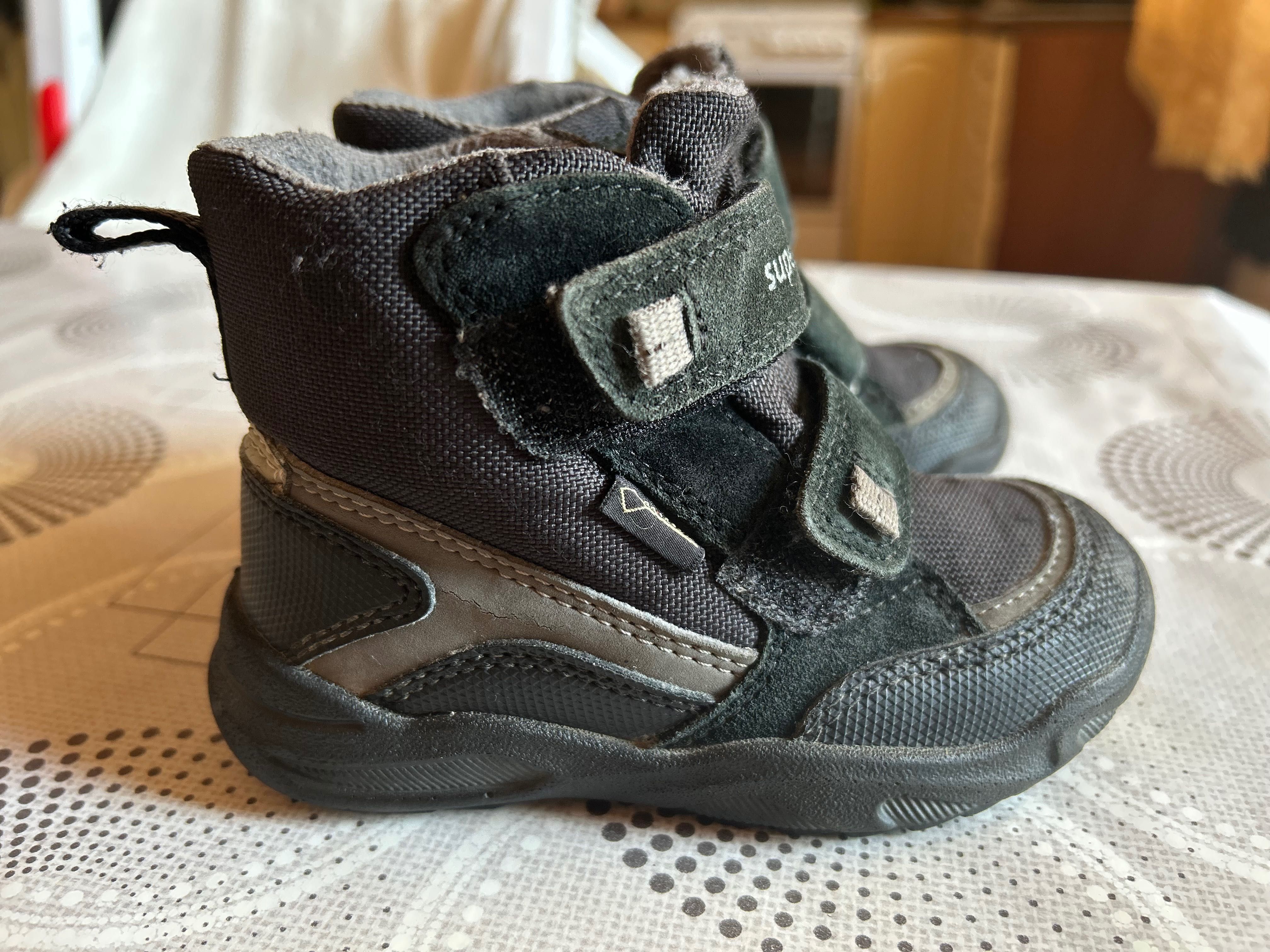 Дитячі Superfit 23 розмір