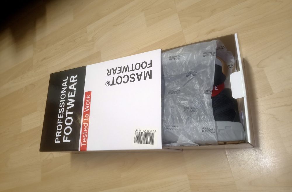 Робоче взуття, кросівки  Mascot Boa s1p нове