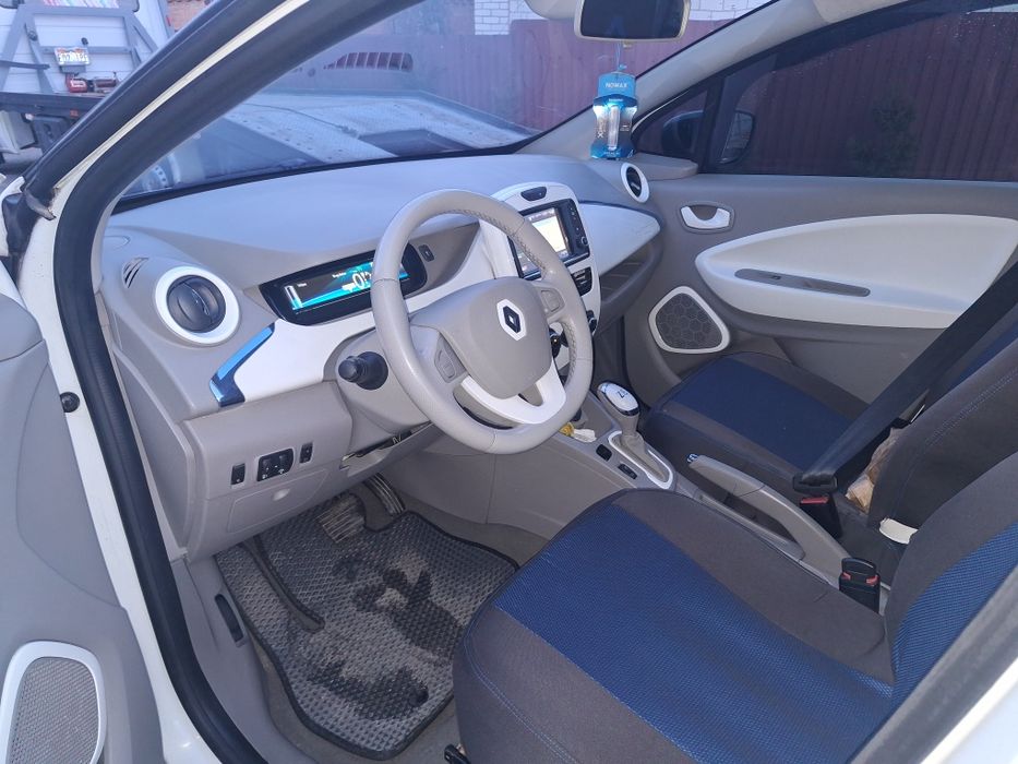 Продам Renault Zoe