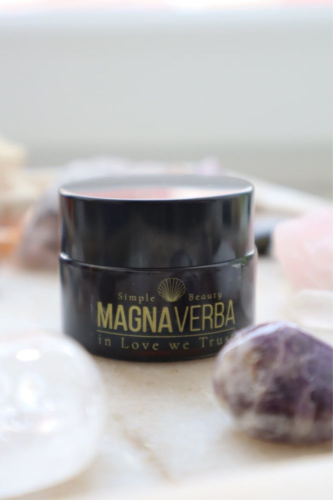 Бальзам для губ "Любовь" Magnaverba