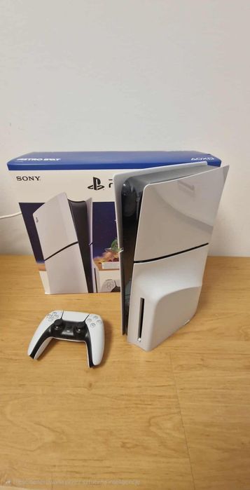 Konsola ps5 slim z napędem 1tb na gwarancji !!!