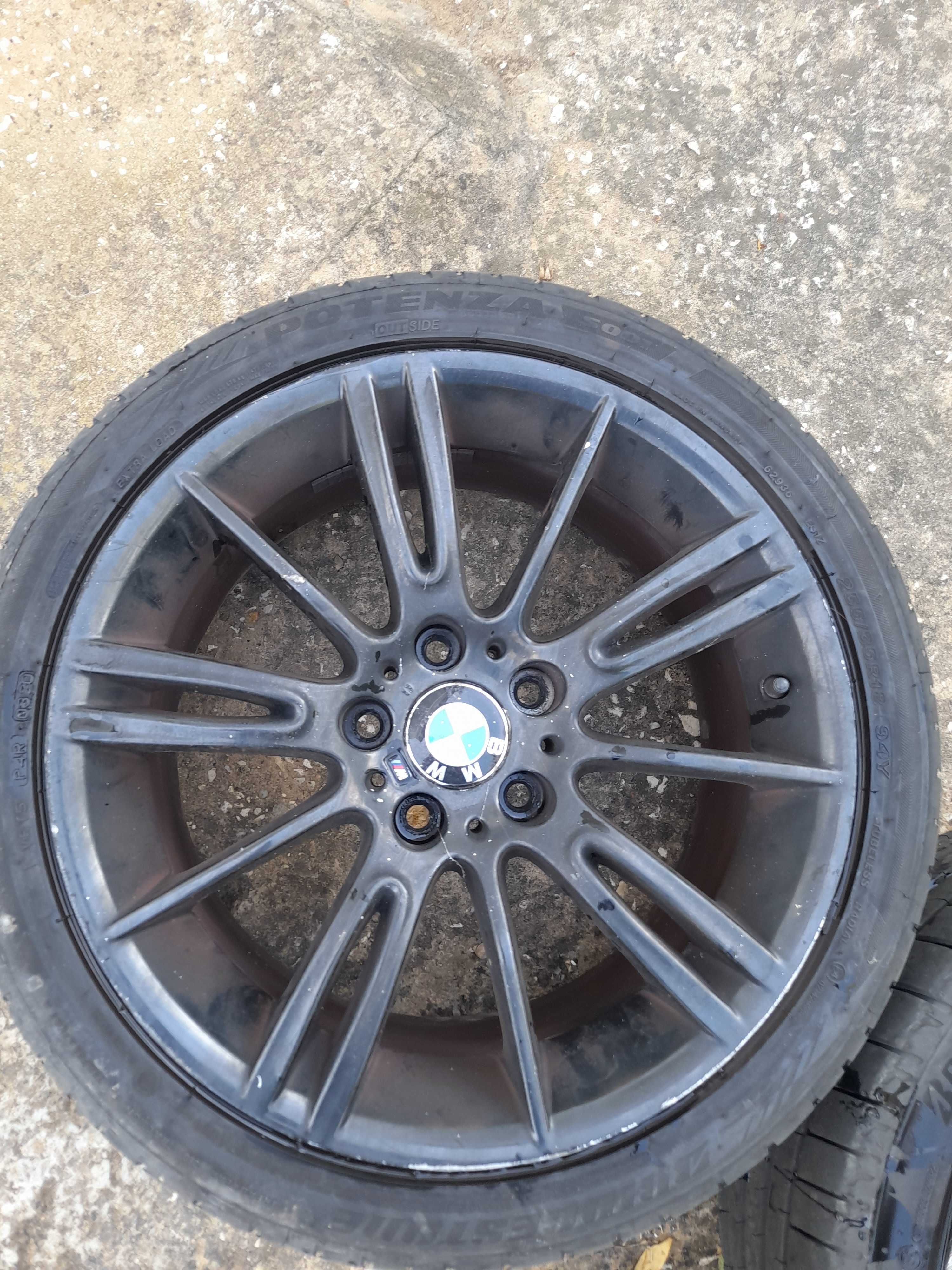 Jantes BMW 18 com pneus Bridgestone 255/35/18 & 225/40/18