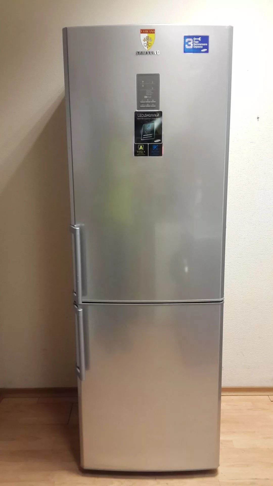 Холодильник б/у Samsung RL56GHI