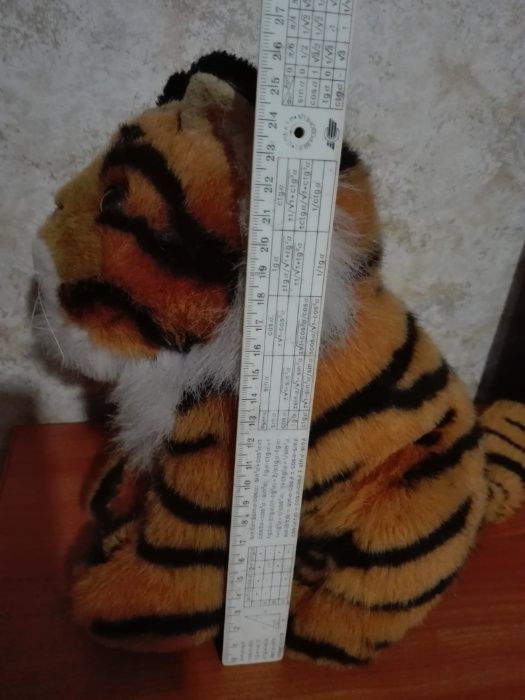 мягкая игрушка тигр собачка чичилав