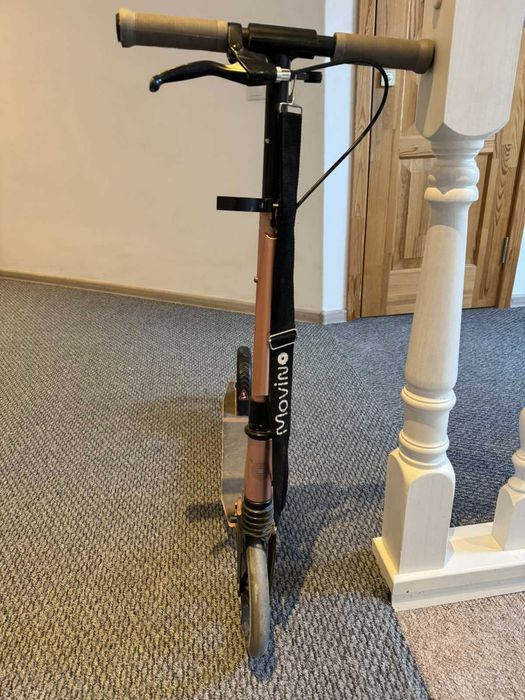 Продам дитячий самокат