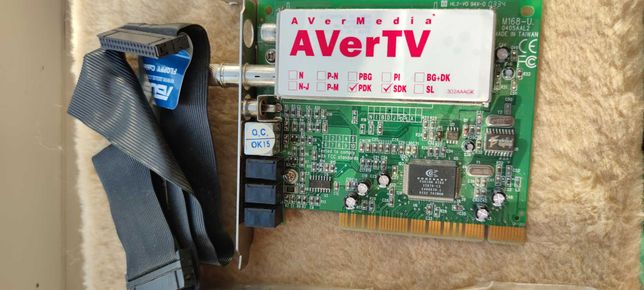 Продам ТВ-тюнер AVerMedia AVerTV